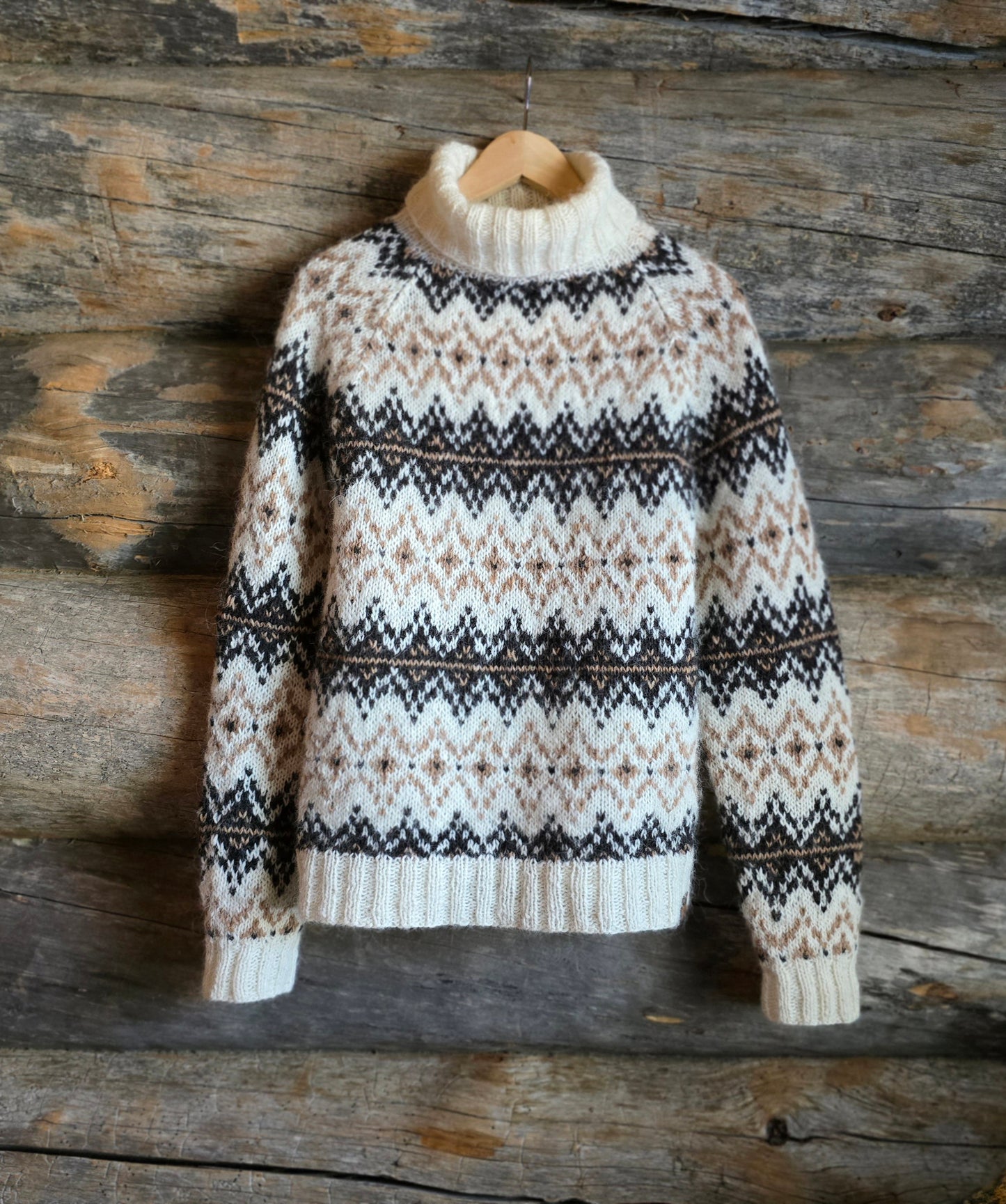 SEELA Suomenkielinen neuleohje / FIN