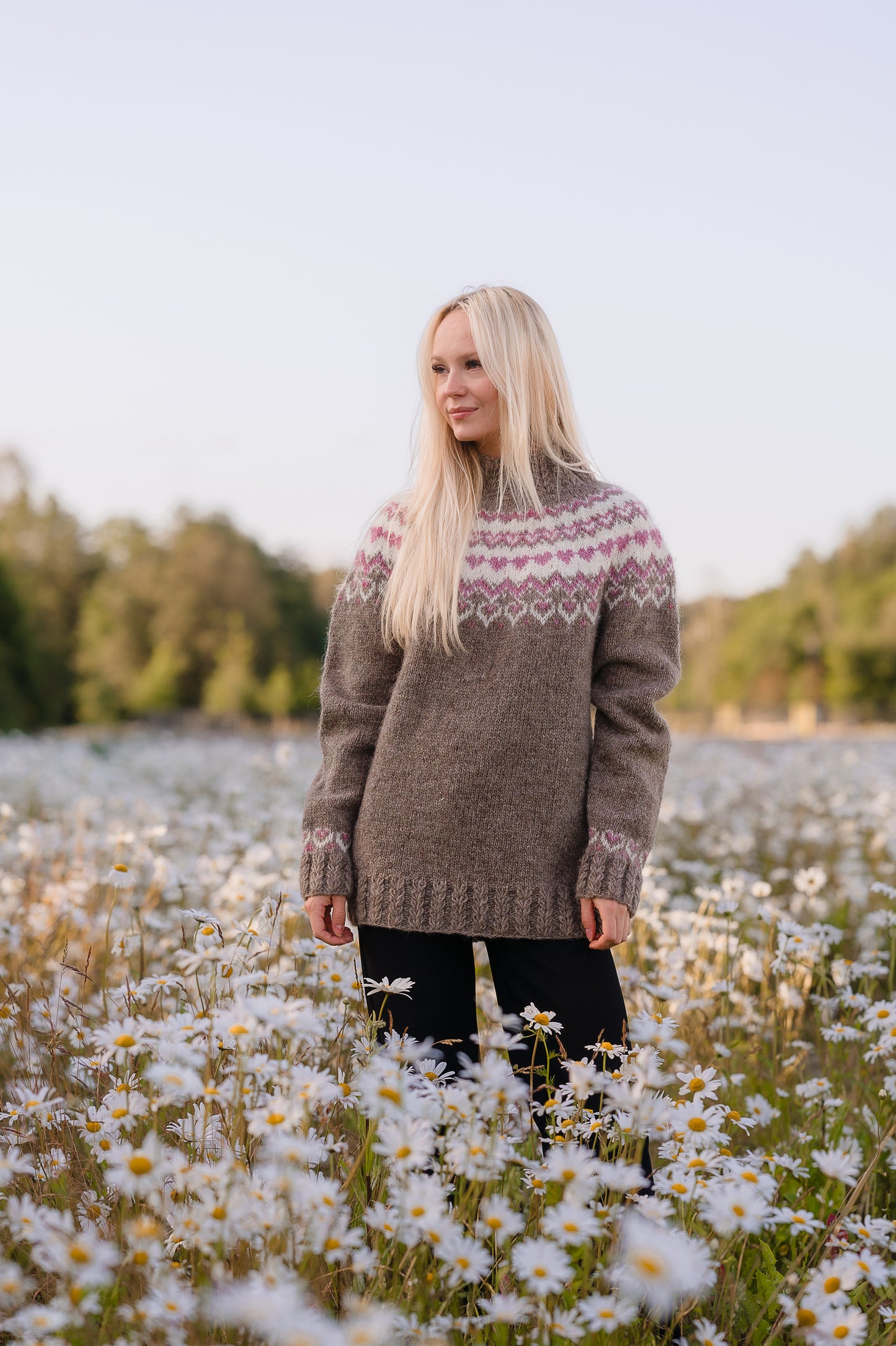PIKKU HERTTA Sweater guide (ENG) / Englanninkielinen versio