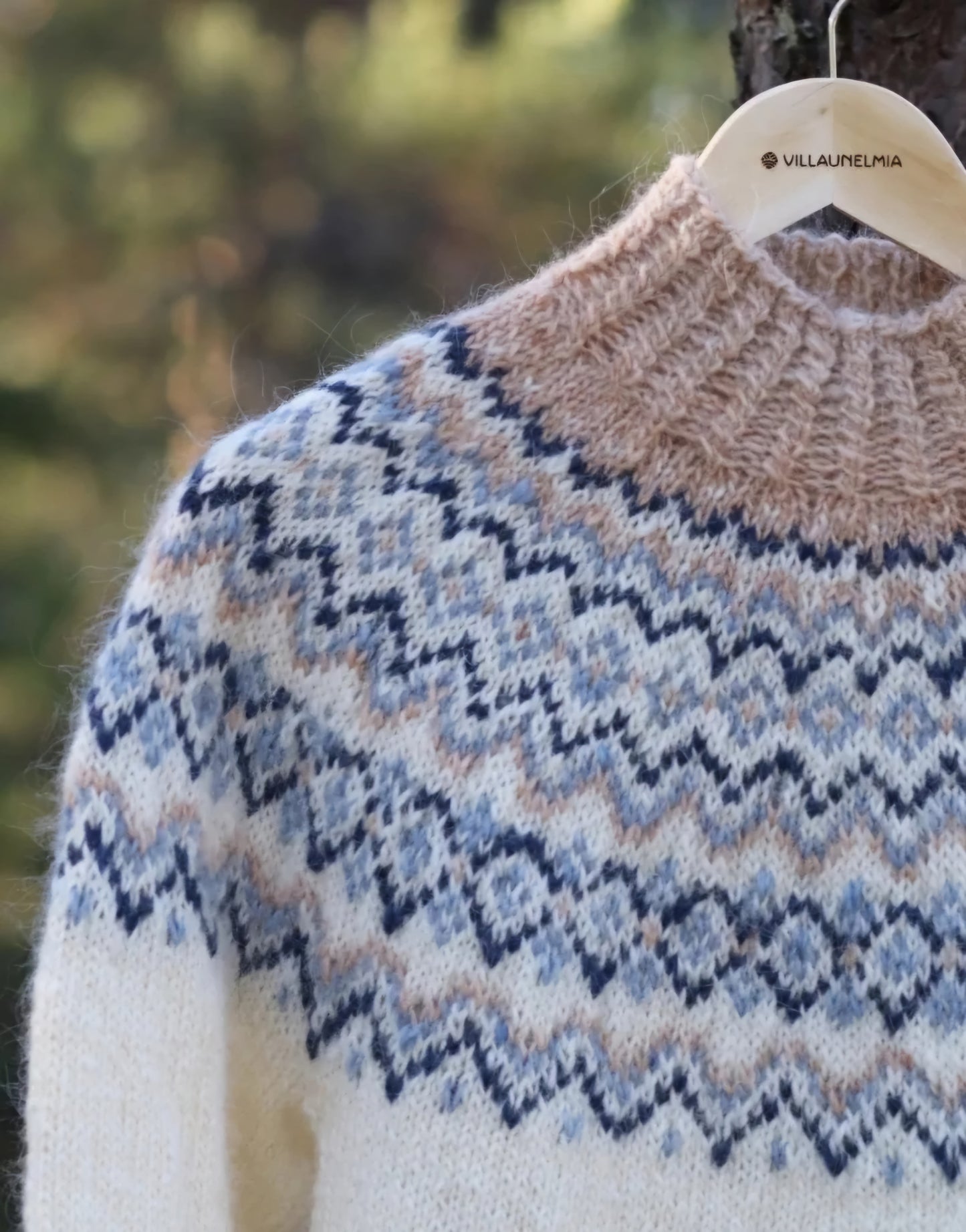 AURORA sweater guide ( ENG) / Englanninkielinen ohje