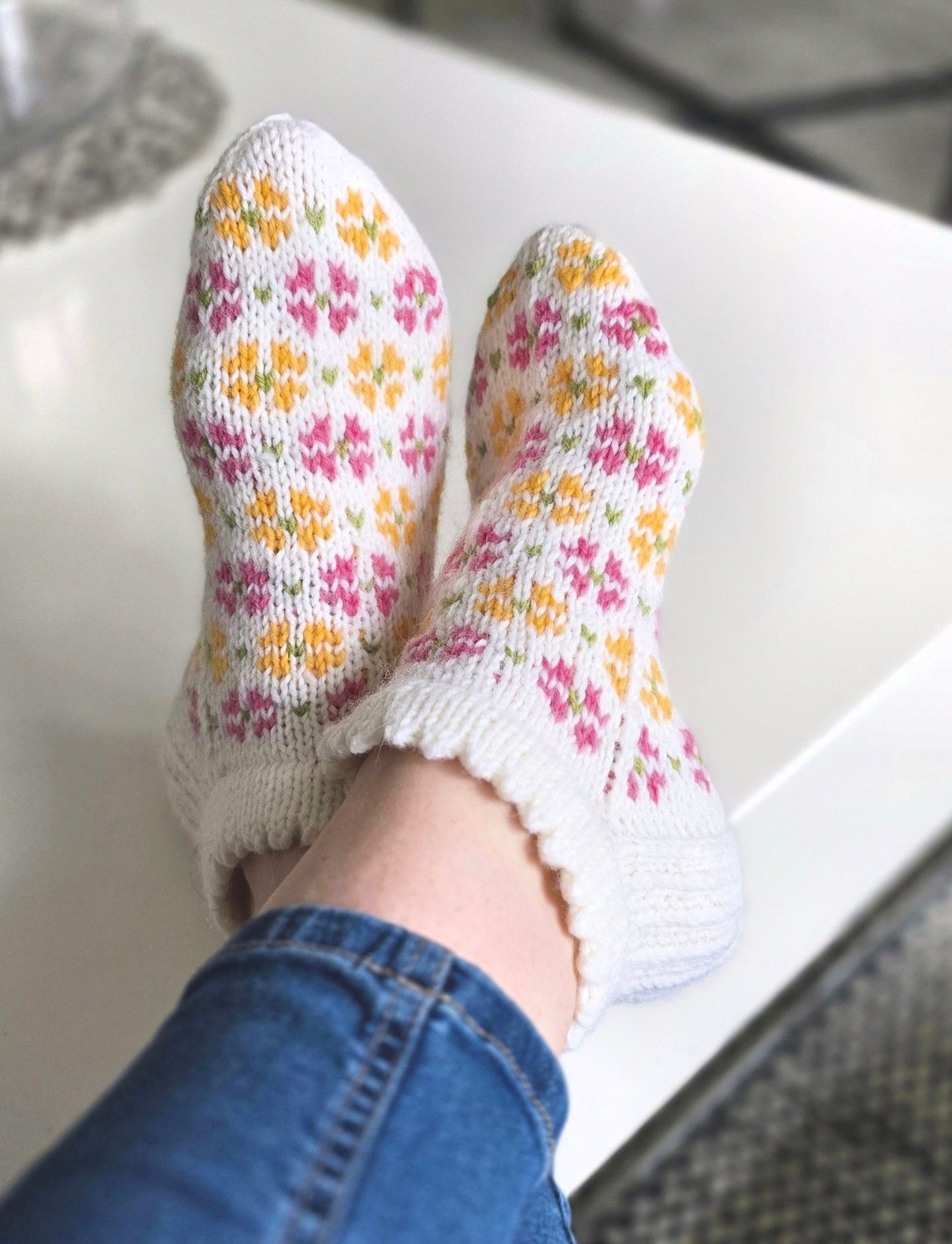 KESÄNIITTY / SUMMER MEADOW sock guide (ENG) / Englanninkielinen ohje
