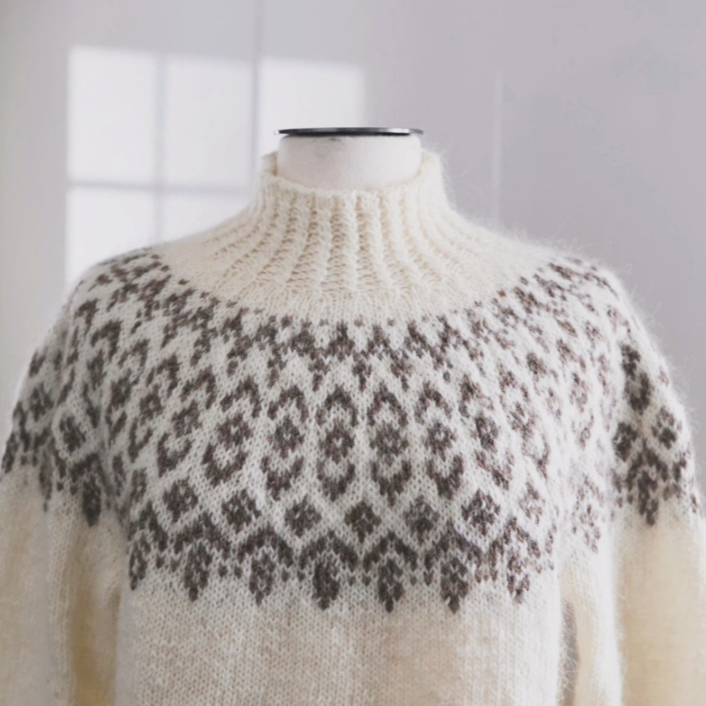 KORU Suomenkielinen neuleohje / FIN