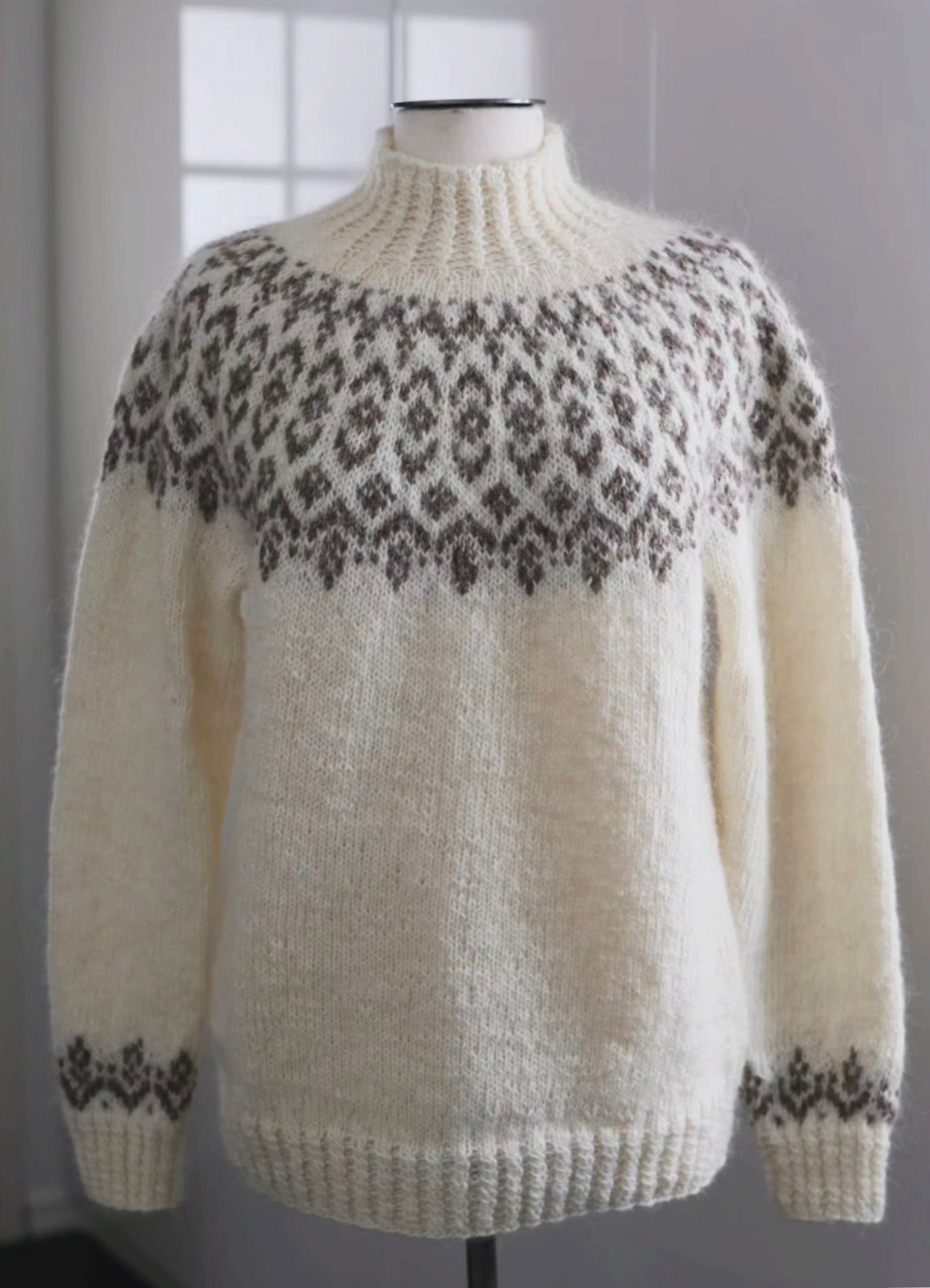 KORU Suomenkielinen neuleohje / FIN