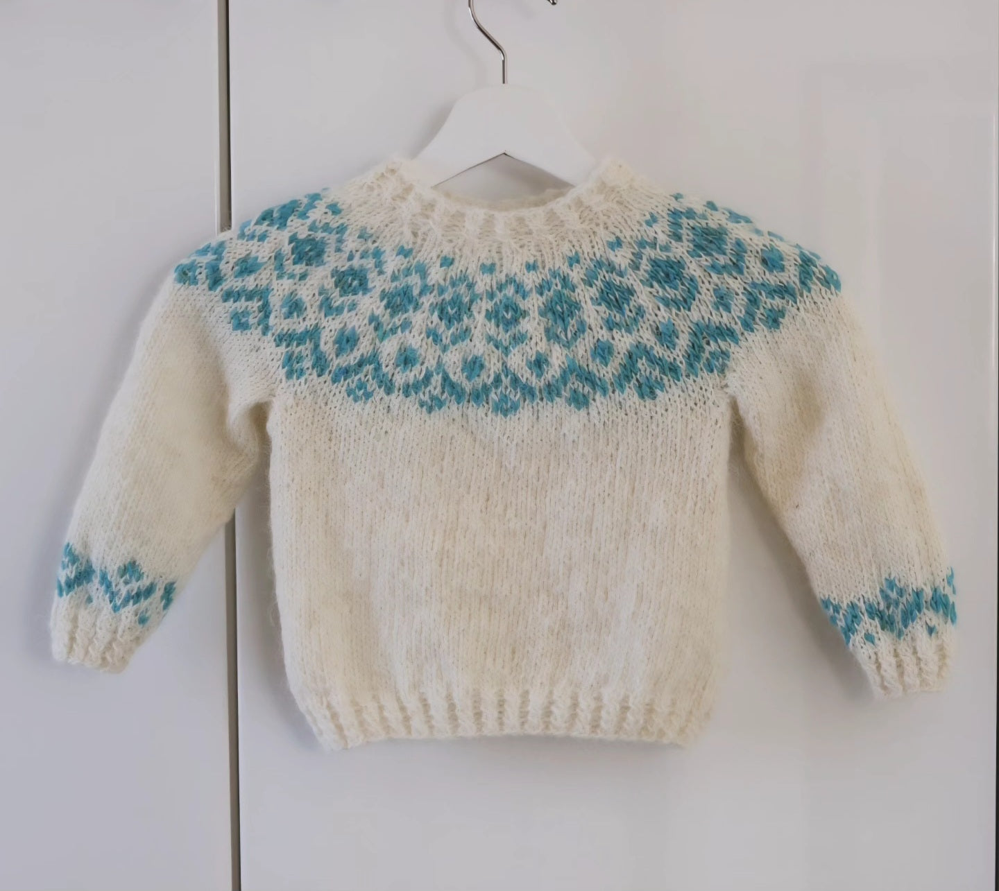 KORU - JUNIOR Suomenkielinen neuleohje / FIN