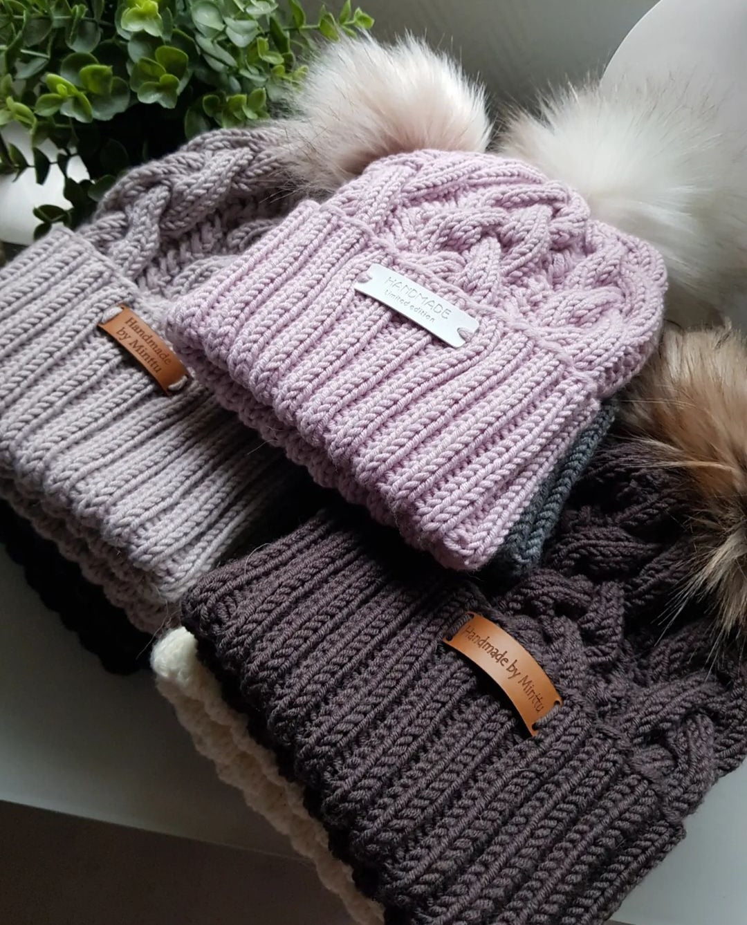 HALLA PIPO /  FROST BEANIE guide ( ENG) / Englanninkielinen ohje