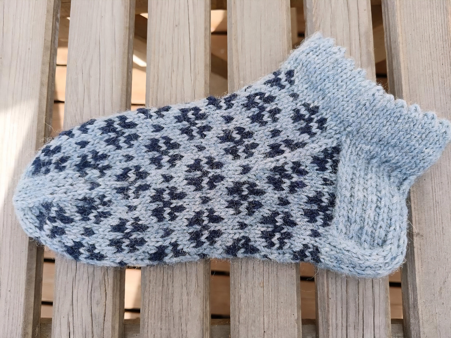 KESÄNIITTY / SUMMER MEADOW sock guide (ENG) / Englanninkielinen ohje